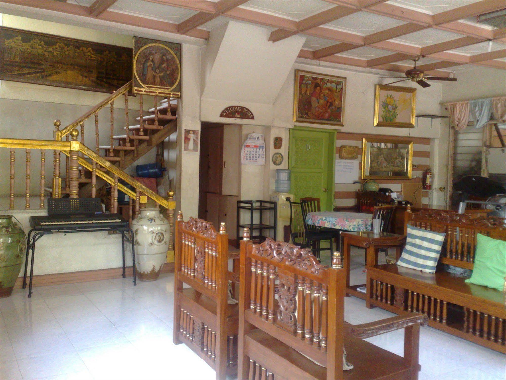 La Residencia Luzviminda Pensionne Cebu Extérieur photo
